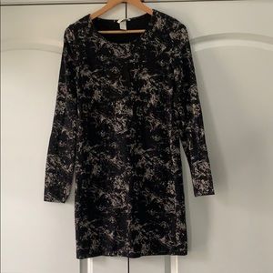 H&M Black marbled bodycon 🖤